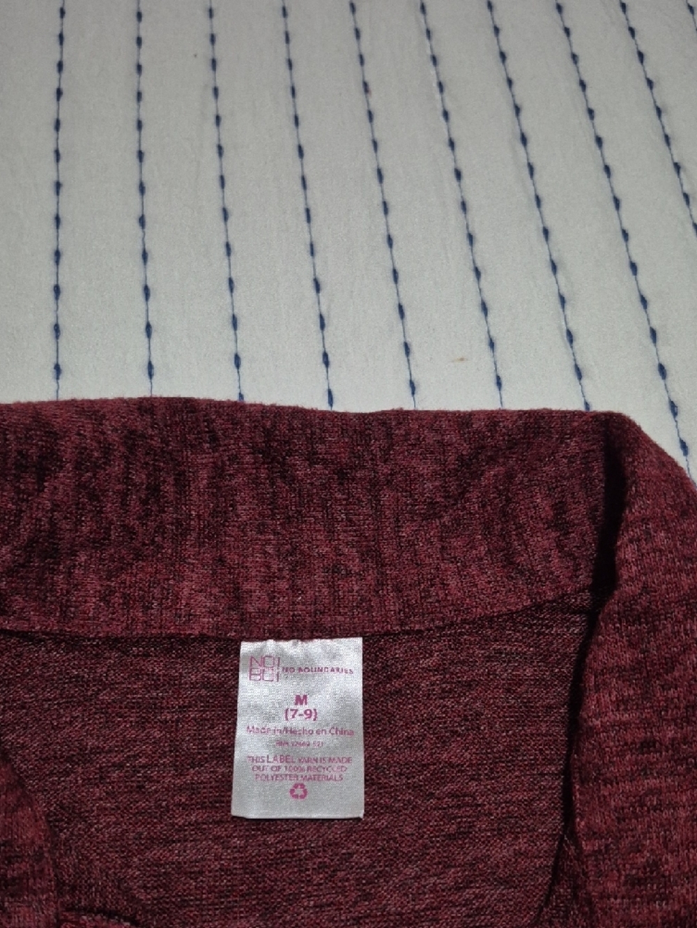 🌼Free w/purchase - Maroon Knit Button-Up Sweater Top - Picture 4 of 5